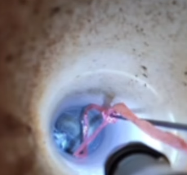 U2803001 How to get the kitten out of the deep hole (Part 2)